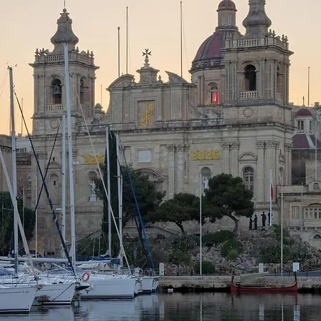 Cottonera Lines Boutique Séjour chez l'habitant