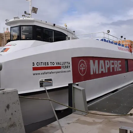 Cottonera Lines Boutique *