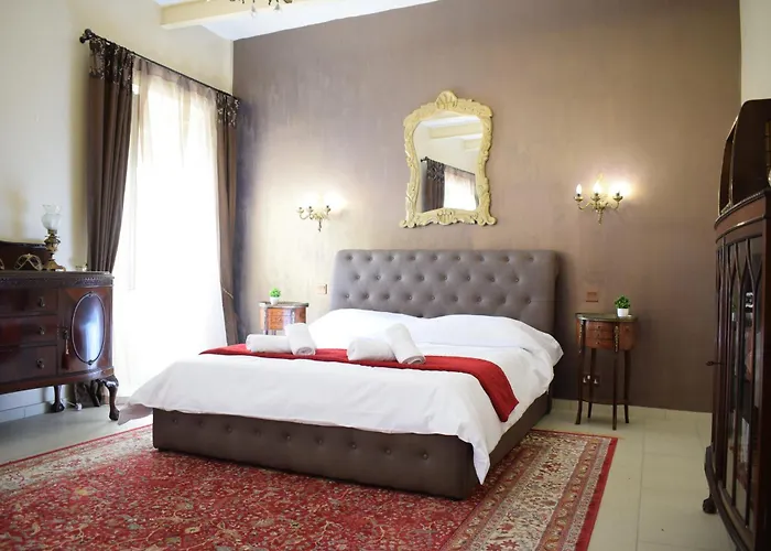 Cottonera Lines Boutique