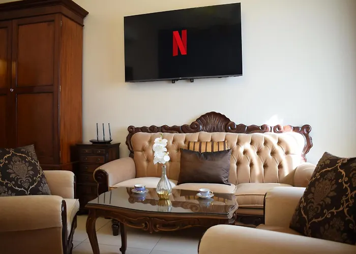 Cottonera Lines Boutique Проживание в семье *